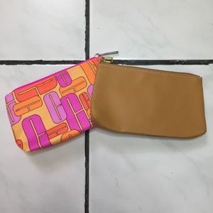 Small Clinique & Estee Lauder makeup bags